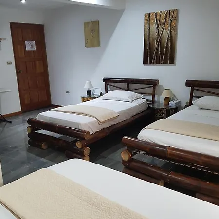 Hotel Bugabutik Puerto Viejo de Talamanca Extérieur photo