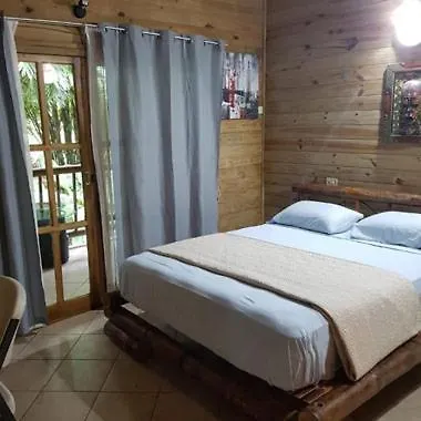 Hotel Bugabutik Puerto Viejo de Talamanca Extérieur photo